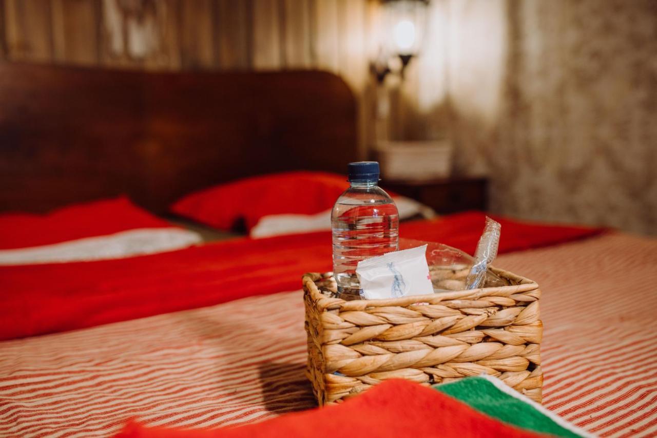 B&B Rando & Kaerdi Juures Oue Lyuganuse Dış mekan fotoğraf
